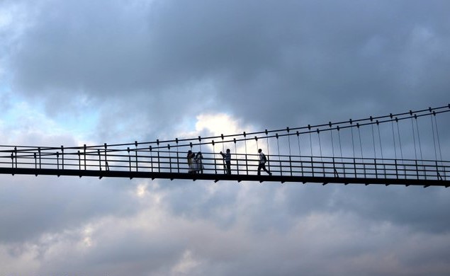 hanging bridge