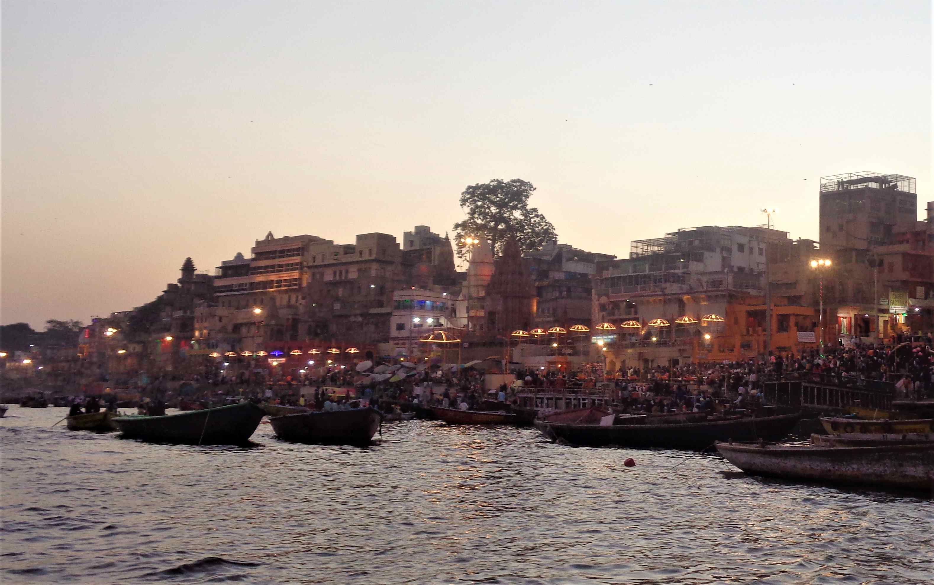 New Kashi – Modernization Mixed with Ancientness
