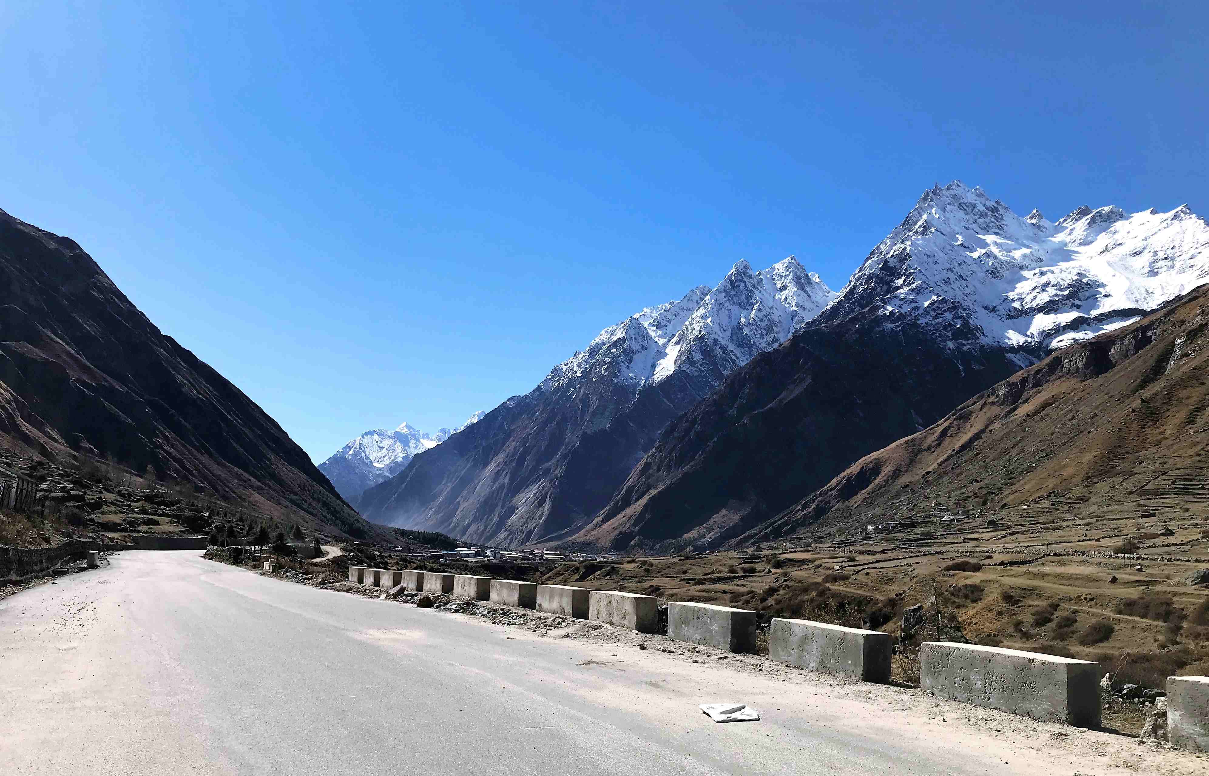 Badrinath – Part 2: The Sacred Temple, India’s Last Village, and the Switzerland of India